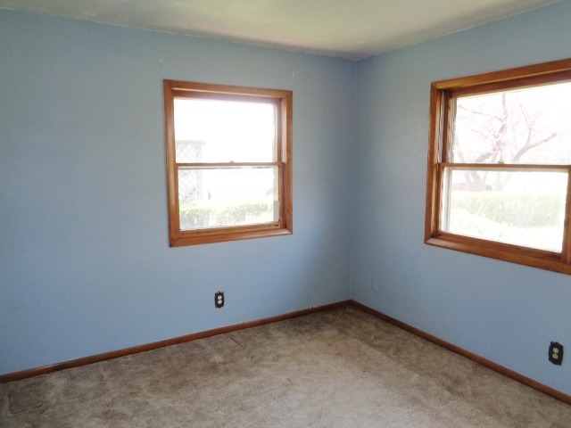 1660 Bartson Ln, Aurora, IL 60505 photo 9