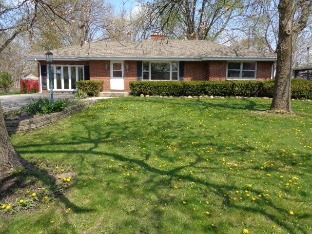 1660 Bartson Ln, Aurora, IL 60505 photo 1