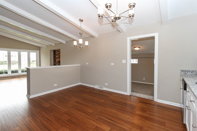 2132 David Dr, Des Plaines, IL 60018 photo 8