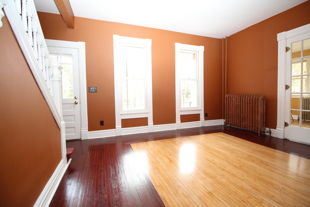 482 Ryerson Ave, Elgin, IL 60123 photo 9