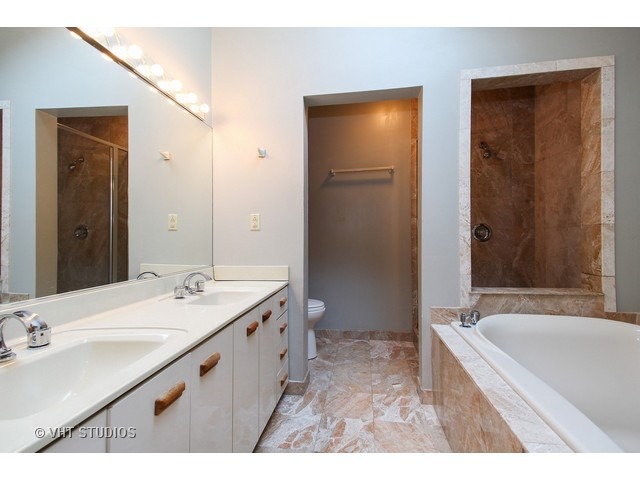 439 Dundee Rd, Glencoe, IL 60022 photo 15