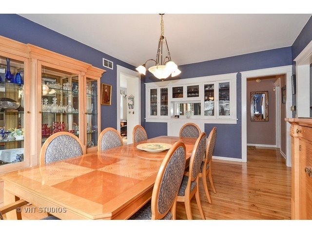 439 Dundee Rd, Glencoe, IL 60022 photo 7