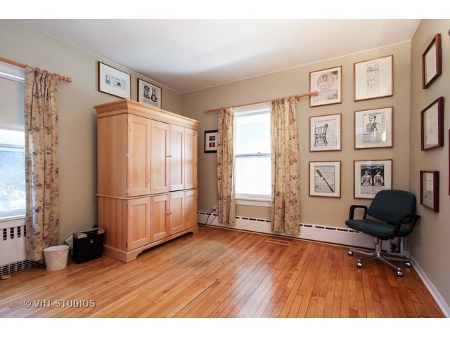 439 Dundee Rd, Glencoe, IL 60022 photo 11