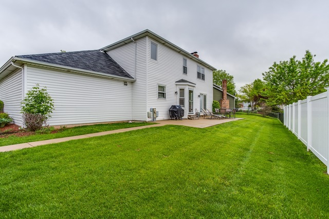 220 Aron Ct, Bartlett, IL 60103 photo 14