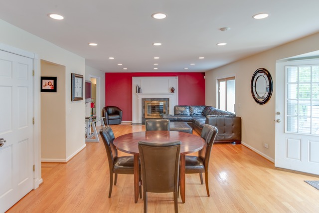 220 Aron Ct, Bartlett, IL 60103 photo 6