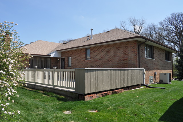 8050 Deer Path, Justice, IL 60458 photo 4