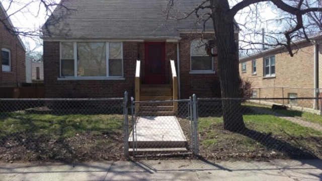 2019 E 93rd St, Chicago, IL 60617 photo 1
