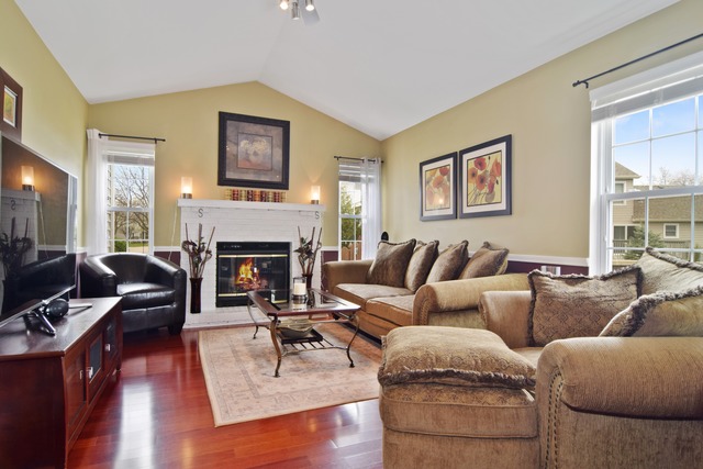 1331 Paddock Pl, Bartlett, IL 60103 photo 9