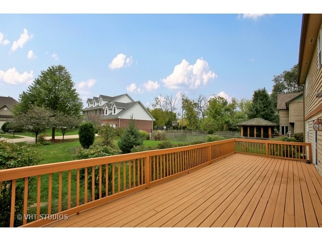 6800 Caitlin Ct, Willowbrook, IL 60527 photo 22