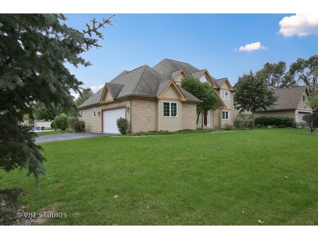 6800 Caitlin Ct, Willowbrook, IL 60527 photo 25