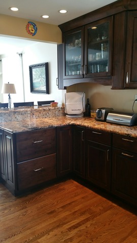 2282 Cedar St, Des Plaines, IL 60016 photo 4