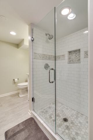 215 Sunset Ridge Rd, Willowbrook, IL 60527 photo 21