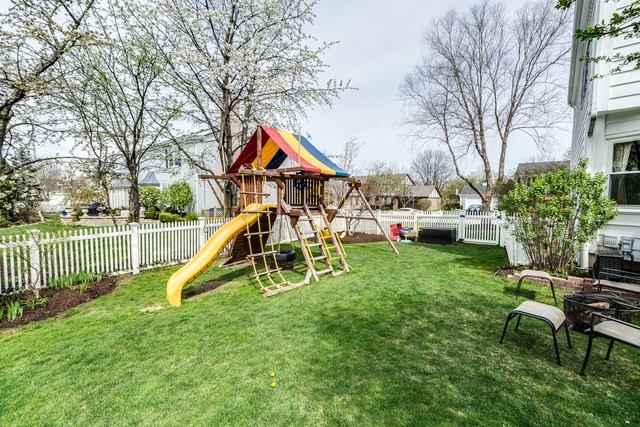 215 Sunset Ridge Rd, Willowbrook, IL 60527 photo 23