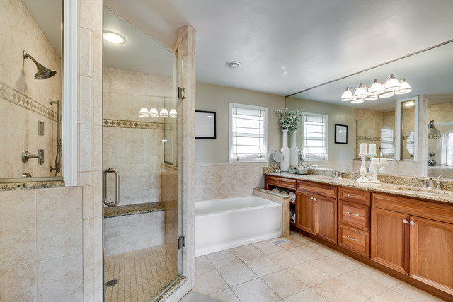 215 Sunset Ridge Rd, Willowbrook, IL 60527 photo 15