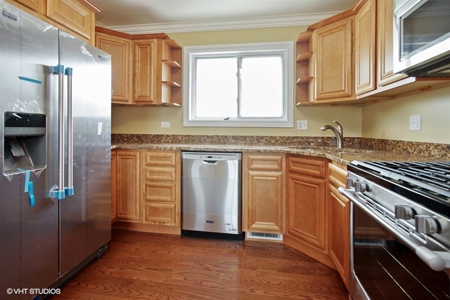 236 S Villa Ave, Addison, IL 60101 photo 8