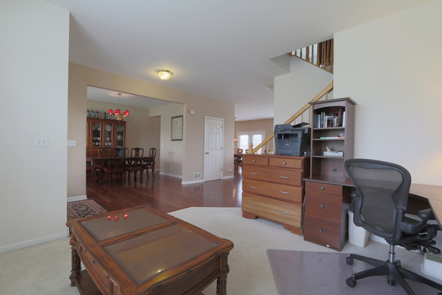 2518 Rourke Dr, Aurora, IL 60503 photo 4