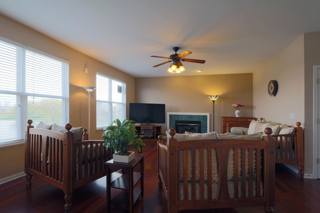 2518 Rourke Dr, Aurora, IL 60503 photo 7