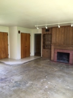4 N781 Powis Rd, Wayne, IL 60184 photo 3