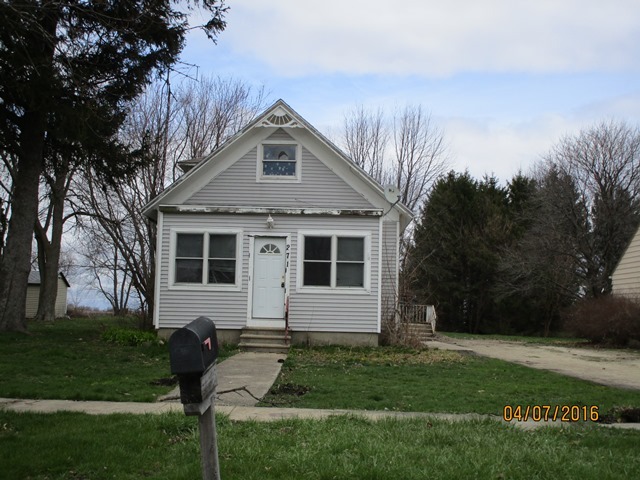 271 W Hardanger Gate, Lee, IL 60530 photo 1