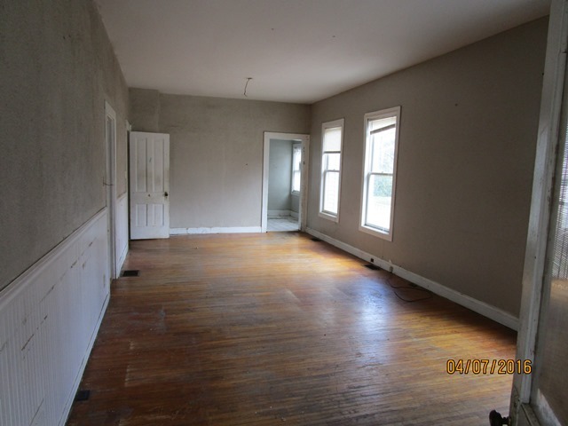271 W Hardanger Gate, Lee, IL 60530 photo 7