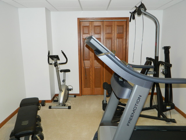 3575 Londonderry Ct, Hoffman Estates, IL 60067 photo 22