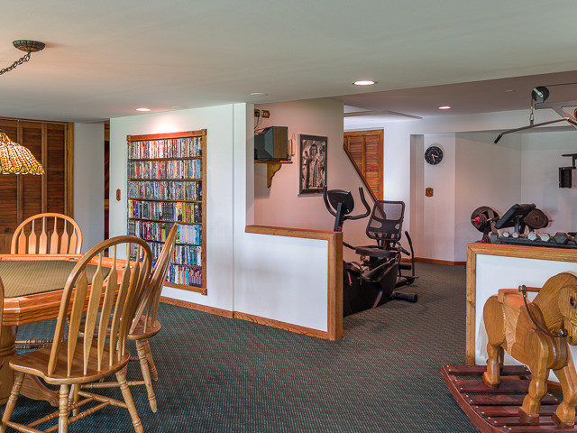 1840 Helen Ct, Wheaton, IL 60189 photo 20