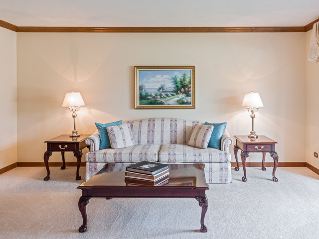 1840 Helen Ct, Wheaton, IL 60189 photo 5