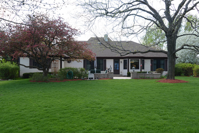 877 Braintree Ln, Bartlett, IL 60103 photo 25