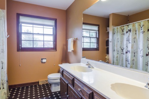 2043 Cromwell Dr, Wheaton, IL 60189 photo 16