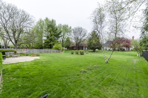 2043 Cromwell Dr, Wheaton, IL 60189 photo 20
