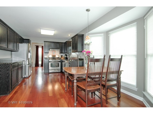 1160 Spring Creek Rd, Elgin, IL 60120 photo 8