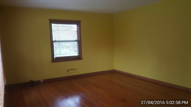 21 E Paddock St, Crystal Lake, IL 60014 photo 2
