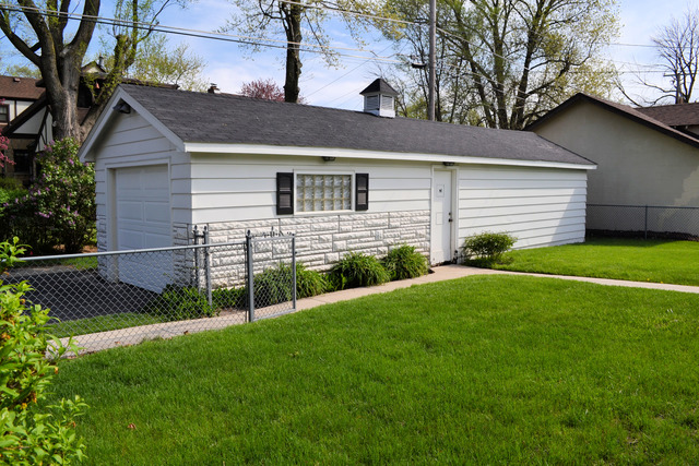 3340 N Schultz Dr, Lansing, IL 60438 photo 13