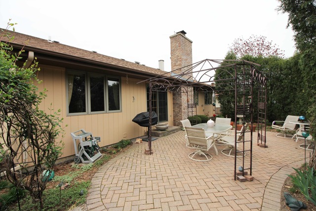 1208 Lynnfield Ln, Bartlett, IL 60103 photo 21