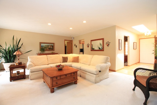 1208 Lynnfield Ln, Bartlett, IL 60103 photo 4