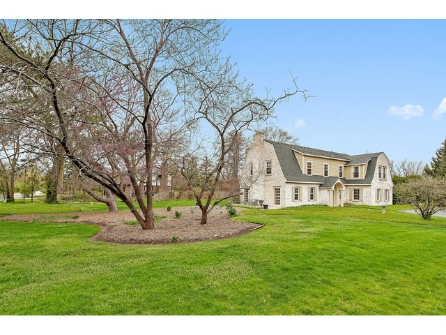 1812 Wagner Rd, Glenview, IL 60025 photo 1