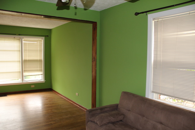 306 N Maple St, Mount Prospect, IL 60056 photo 4