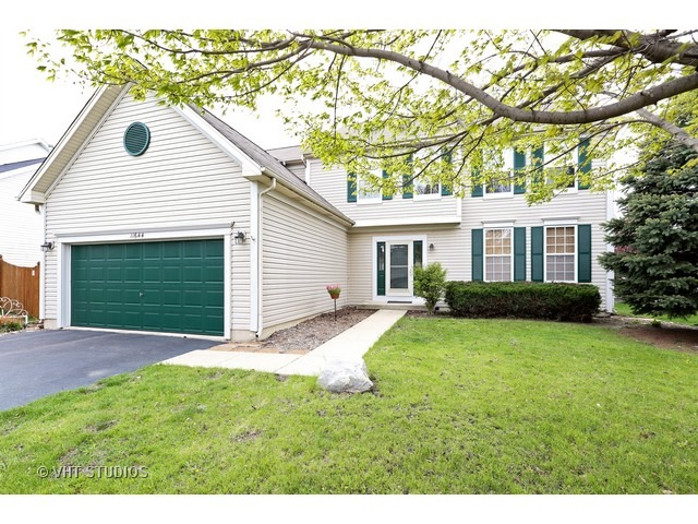 11644 S Decathalon Ln, Plainfield, IL 60585 photo 1