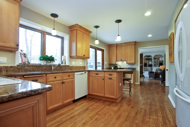 1 Wildwood Rd, Rolling Meadows, IL 60008 photo 6