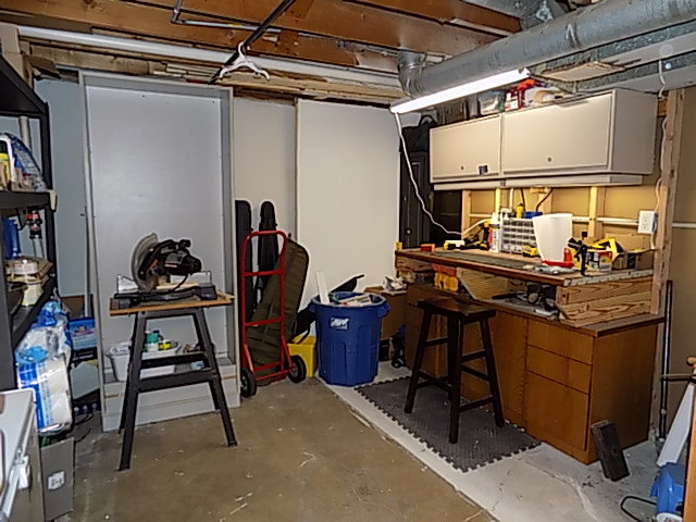 834 N School St, Addison, IL 60101 photo 22