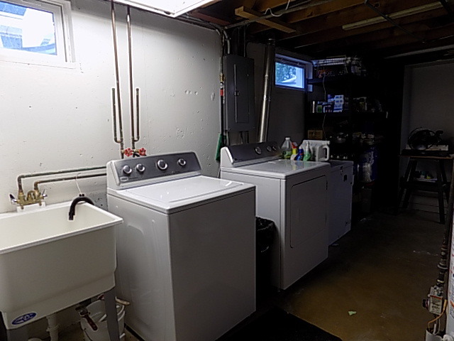 834 N School St, Addison, IL 60101 photo 21