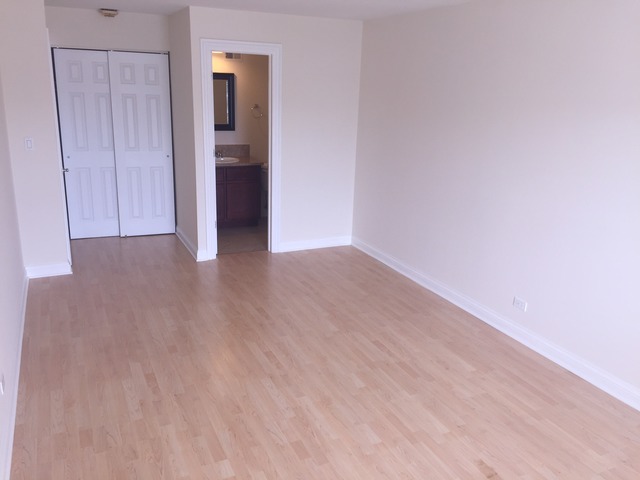 5200 Carriageway Dr #210, Rolling Meadows, IL 60008 photo 8