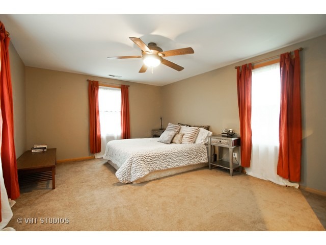 324 Wabash St, Elgin, IL 60123 photo 6