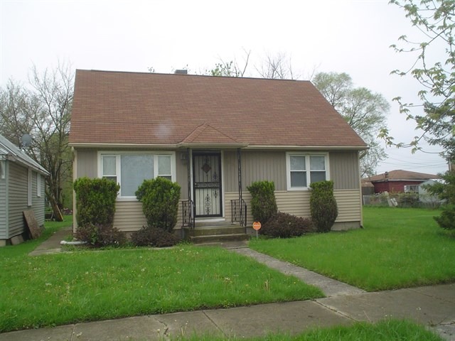 264 E 166th St, Harvey, IL 60426 photo 1