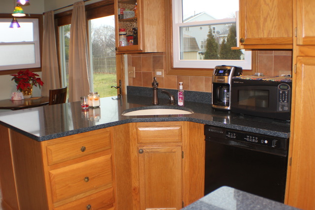 358 Georgetown Dr, Cary, IL 60013 photo 7