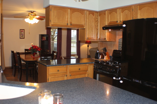 358 Georgetown Dr, Cary, IL 60013 photo 6