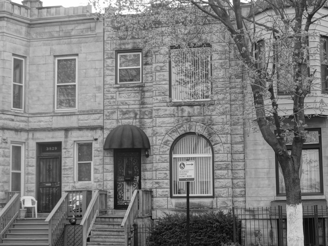 3831 W Flournoy St, Chicago, IL 60624 photo 1