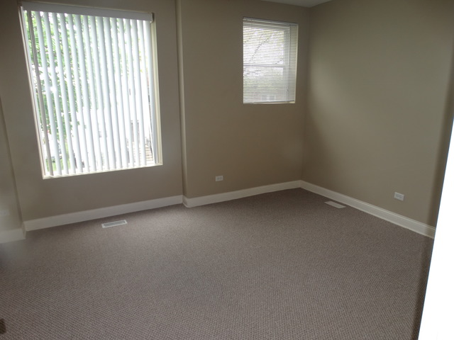 3831 W Flournoy St, Chicago, IL 60624 photo 9