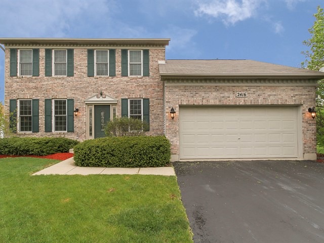 2416 Foxglove Ct, Elgin, IL 60124 photo 1