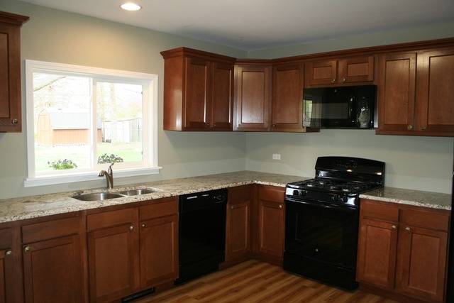 4715 William St, Mchenry, IL 60051 photo 2